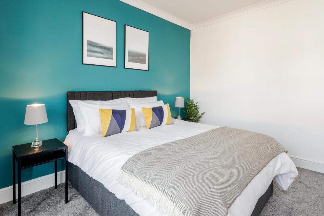Business & Leisure 2 Bedroom & Parking By Damask Homes Ilford Exteriér fotografie